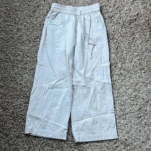 Crop linen pull on pants